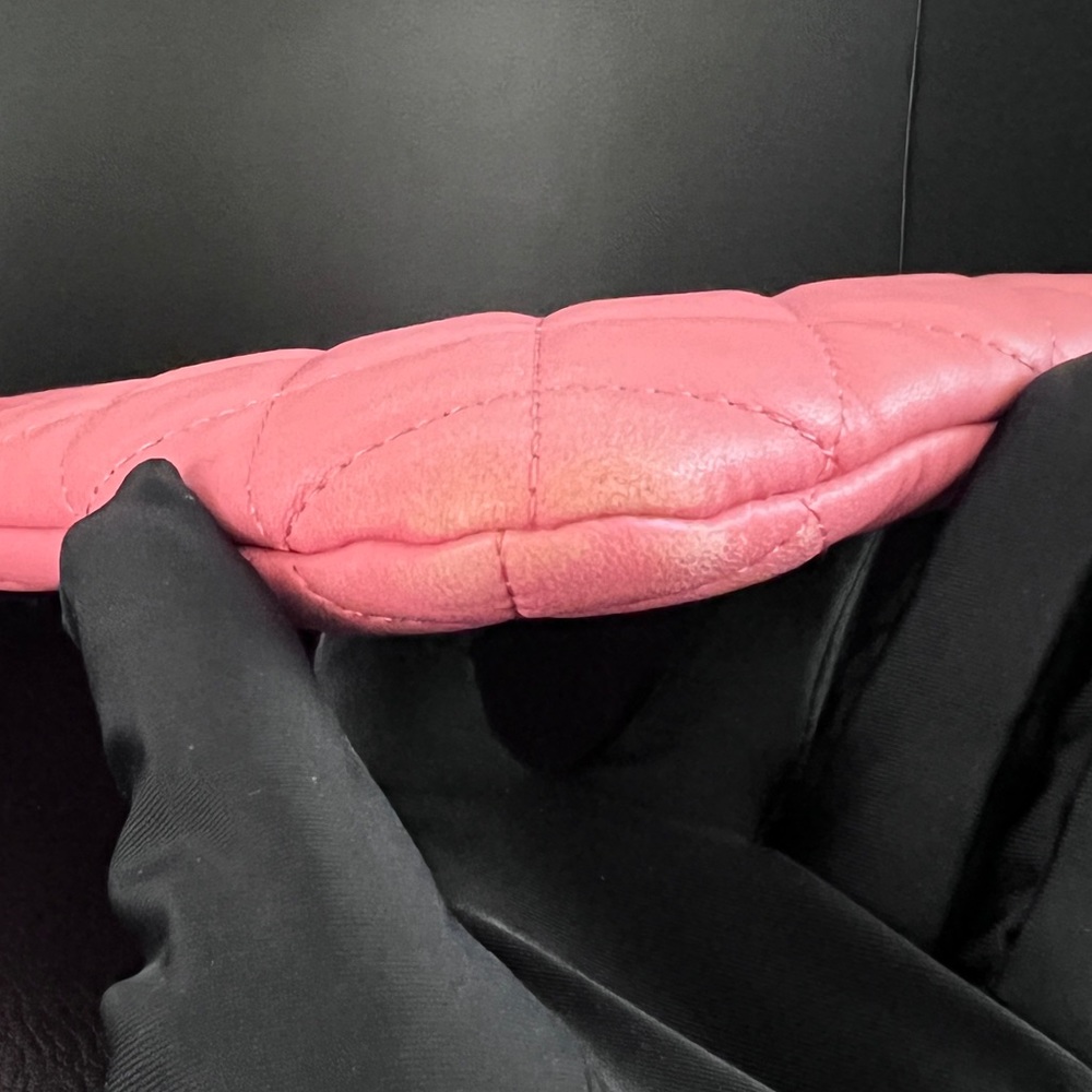 Auth Chanel Pink Classic Quilted Large Pouch -PreLoved - Picture 10 of 15